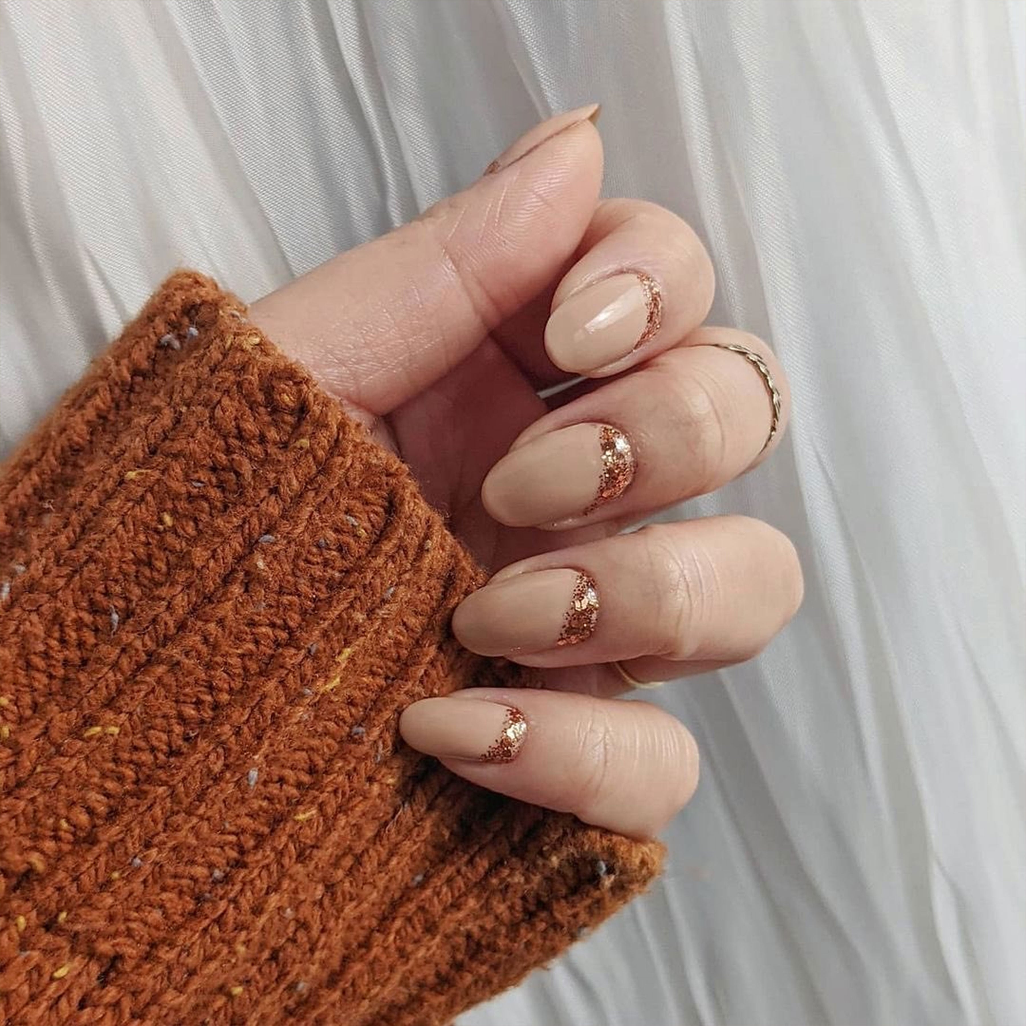 Does anyone know where I can find a dupe of this color? (OPI Ginger Bells)  : r/RedditLaqueristas